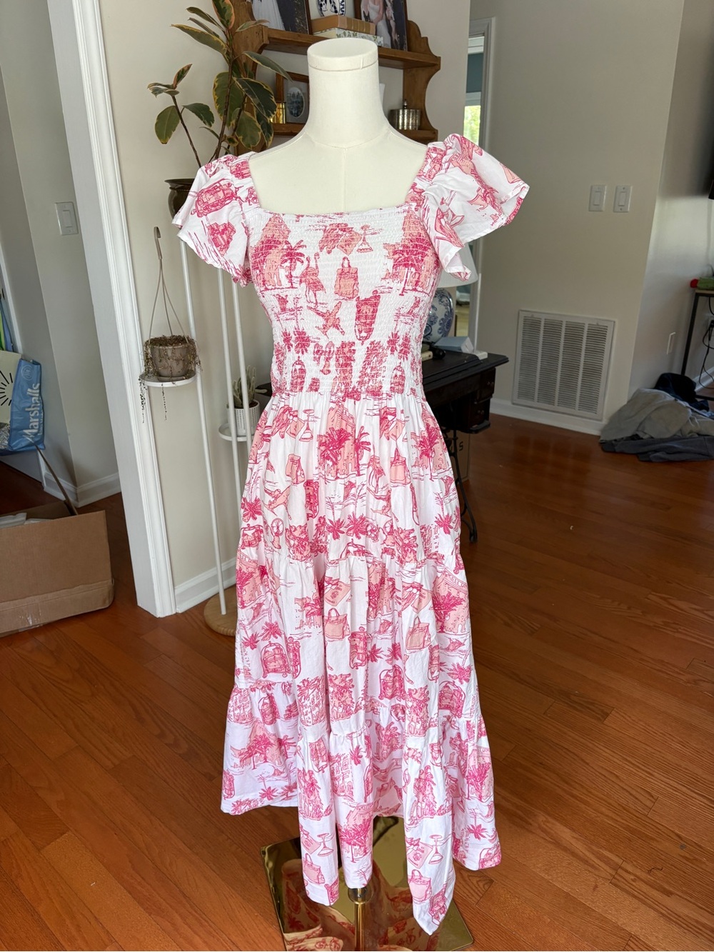 Women’s Pink Printed Square-Neck house Dress